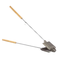 Woods™ Cast Iron Non-Stick Camping Sandwich Toaster W/ Long Handle, 4x4-in
