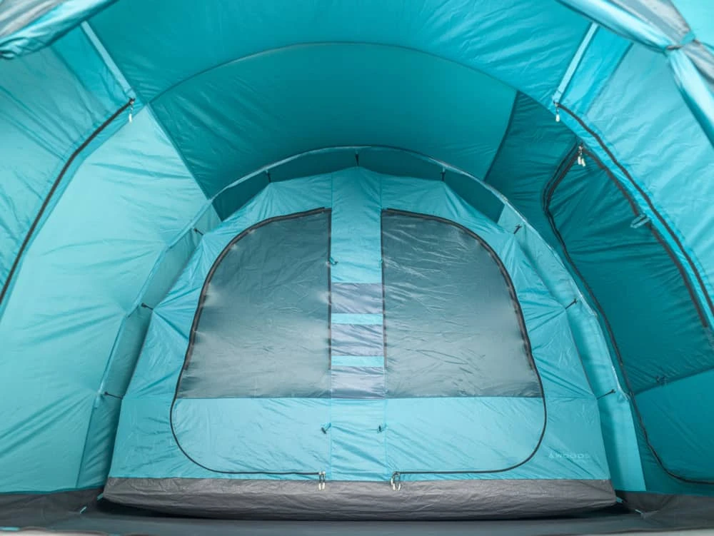 Woods Refuge 3-Season, 6-Person, 2-Room Easy Set-Up Camping Tent W/ Divider, Vestibule & Carry Bag 5 Woods Refuge 3-Season, 6-Person, 2-Room Easy Set-Up Camping Tent W/ Divider, Vestibule & Carry Bag - Image 3