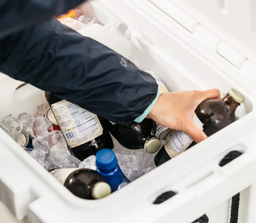 Woods ARCTIC Roto-Moulded Cooler, 55-L, Arctic White 15 Woods ARCTIC Roto-Moulded Cooler, 55-L, Arctic White - Image 13